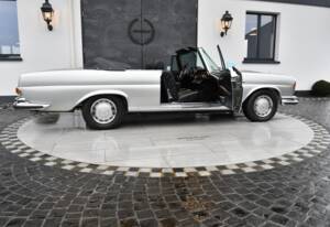 Afbeelding 24/25 van Mercedes-Benz 280 SE 3,5 (1971)