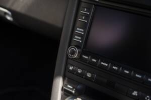 Image 23/54 of Porsche 911 Carrera GTS (2011)