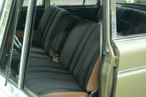 Image 30/50 of Mercedes-Benz 300 SE (1964)
