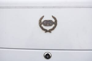 Image 15/50 of CMC Tiffany (1988)