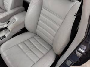 Bild 82/113 von BMW 735i (1986)