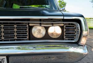 Image 9/28 of Ford LTD Country Squire (1968)