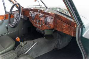 Image 25/33 of Jaguar XK 140 FHC (1956)