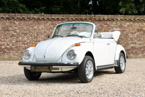 Image 44/50 of Volkswagen Käfer 1303 &quot;Champagne Edition&quot; (1977)