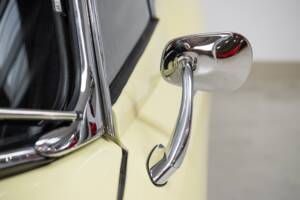 Imagen 28/40 de Jaguar E-Type (2+2) (1970)