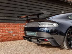 Image 43/65 of Aston Martin Vantage GT8 (2017)