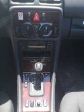 Image 10/15 of Mercedes-Benz CLK 230 Kompressor (1998)