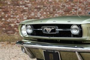 Image 24/50 of Ford Mustang GT (1966)