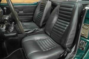 Image 17/19 of Triumph TR 6 (1974)