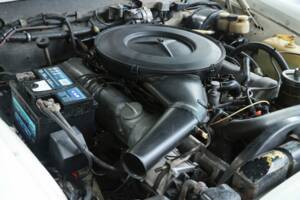 Image 42/50 of Mercedes-Benz 280 SE 3,5 (1969)