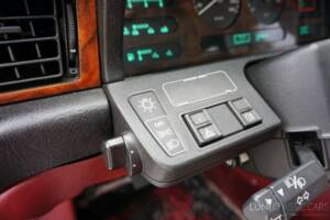 Image 37/61 de Jaguar Sovereign 3.6 (1987)