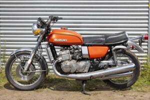 Afbeelding 2/31 van Suzuki DUMMY (1974)