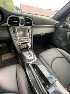 Immagine 18/19 di Porsche 911 Targa 4S (2008)