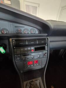 Image 9/14 of Audi 100 - 2.3E (1993)