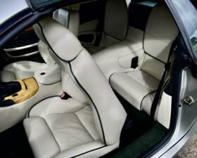 Bild 45/50 von Aston Martin V12 Vantage S (2012)