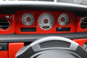 Image 38/50 of Rolls-Royce Phantom VII (2016)