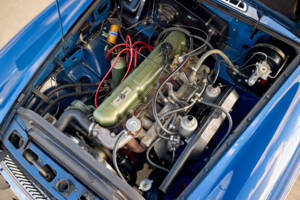 Image 24/100 de MG MGC GT (1970)