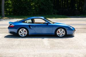Bild 9/25 von Porsche 911 Turbo (2002)