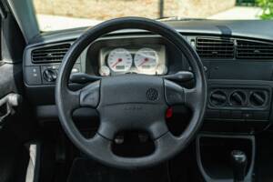 Bild 26/45 von Volkswagen Golf IV 1.6 (1997)