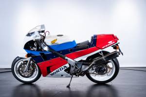Bild 1/48 von Honda DUMMY (1988)