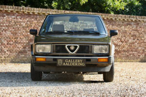Immagine 5/50 di Alfa Romeo Alfetta 2.0 (1984)