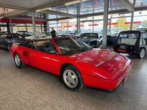 Afbeelding 27/33 van Ferrari Mondial T (1991)