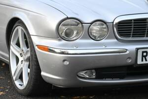 Image 12/50 of Jaguar XJ 8 4.2 (2006)