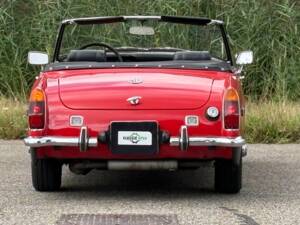 Image 15/21 of MG Midget GAN5 (1974)