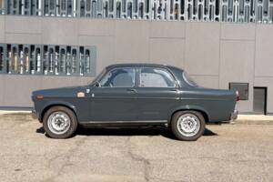 Image 3/25 of Alfa Romeo Giulietta TI (1961)