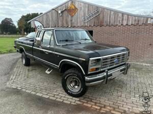 Bild 1/17 von Ford F-250 (1986)