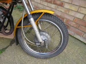 Bild 21/32 von Yamaha DUMMY (1972)