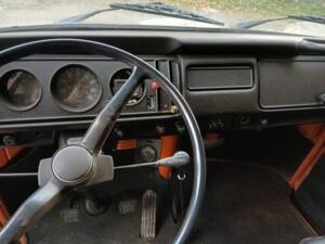 Image 10/21 of Volkswagen T2b Westfalia (1973)