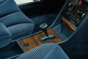 Bild 31/50 von Mercedes-Benz 280 S (1981)