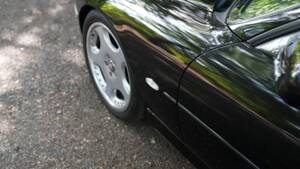 Image 34/50 of Jaguar XKR (1998)