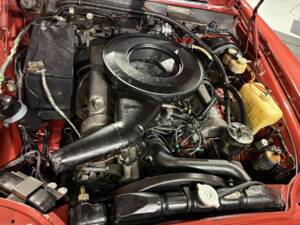 Image 41/49 de Mercedes-Benz 280 SE 3,5 (1971)