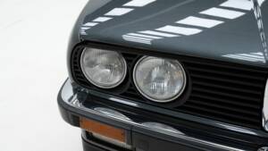 Afbeelding 10/15 van BMW 325i (1988)