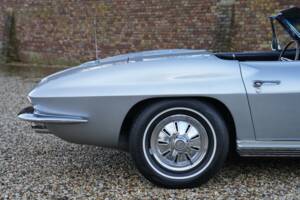 Image 46/50 of Chevrolet Corvette Sting Ray Convertible (1964)