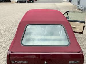 Bild 6/18 von Volkswagen Golf I Cabrio 1.8 (1993)