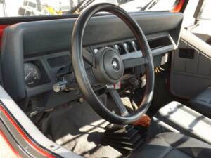 Image 17/50 de Jeep Wrangler 2.5L (1990)