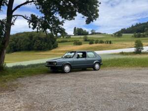 Afbeelding 11/18 van Volkswagen Golf Mk I GTI Pirelli 1.8 (1983)