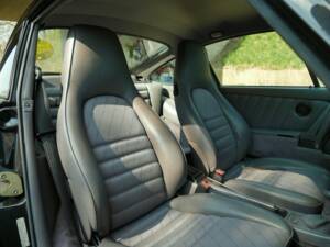 Immagine 31/31 di Porsche 911 Carrera 2 (1992)