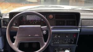Bild 23/43 von Volvo 240 (1989)