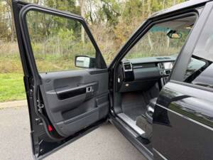 Bild 46/50 von Land Rover Range Rover Vogue TDV8 (2008)
