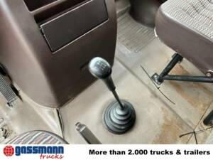 Image 13/15 of Mercedes-Benz T2 711 D (1988)