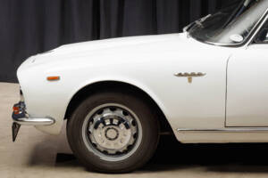 Image 22/98 de Alfa Romeo 2600 Sprint (1964)