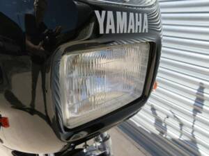 Immagine 7/44 di Yamaha RD 350 LC (1989)