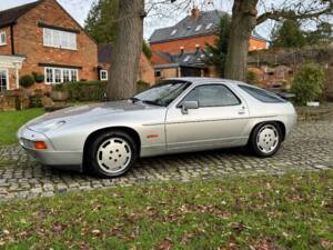 Imagen 2/33 de Porsche 928 S4 (1988)