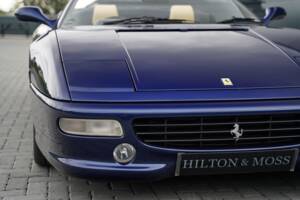 Image 29/50 de Ferrari F 355 Spider (1998)