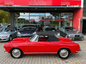 Image 23/34 of FIAT 1500 S (1961)
