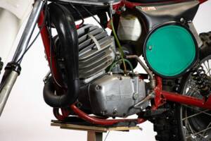 Image 36/38 of CZ 250 Moto Cross (1970)